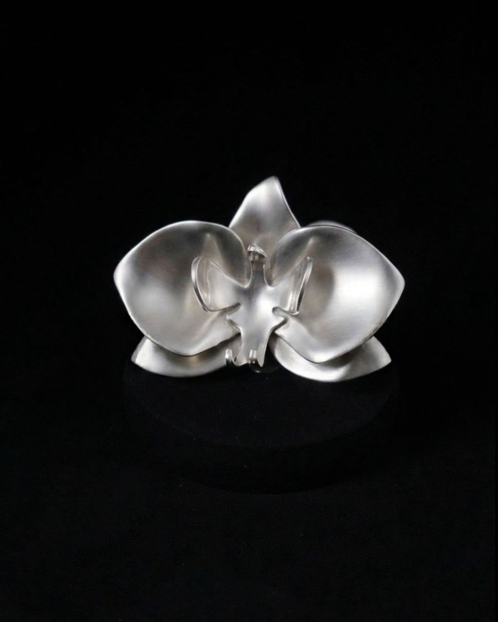 Orchid Long Necklace